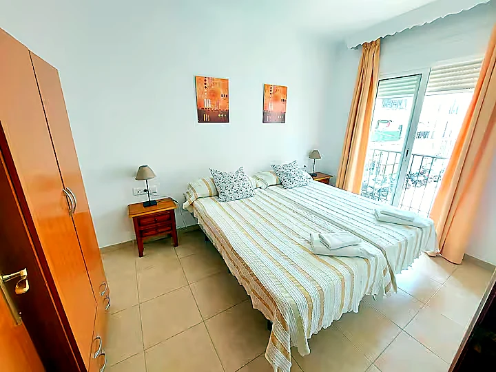 apartamento en el centro nerja centusur